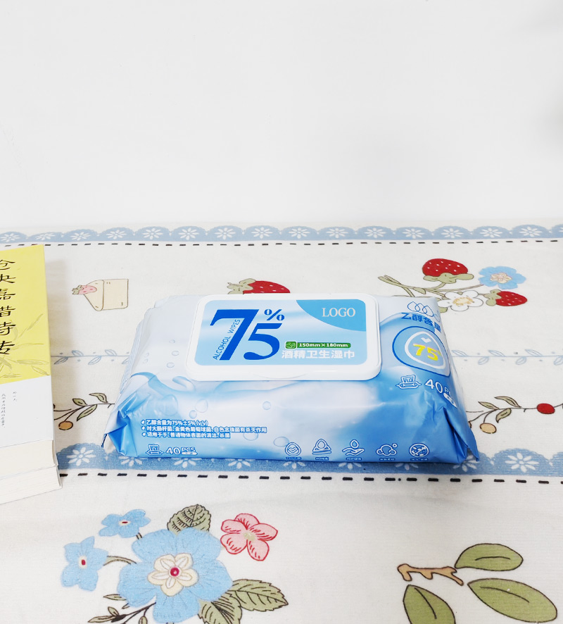 Wholesale Sanitizing Non Woven 75% Alcohol Wipes with Custom Branding Logo